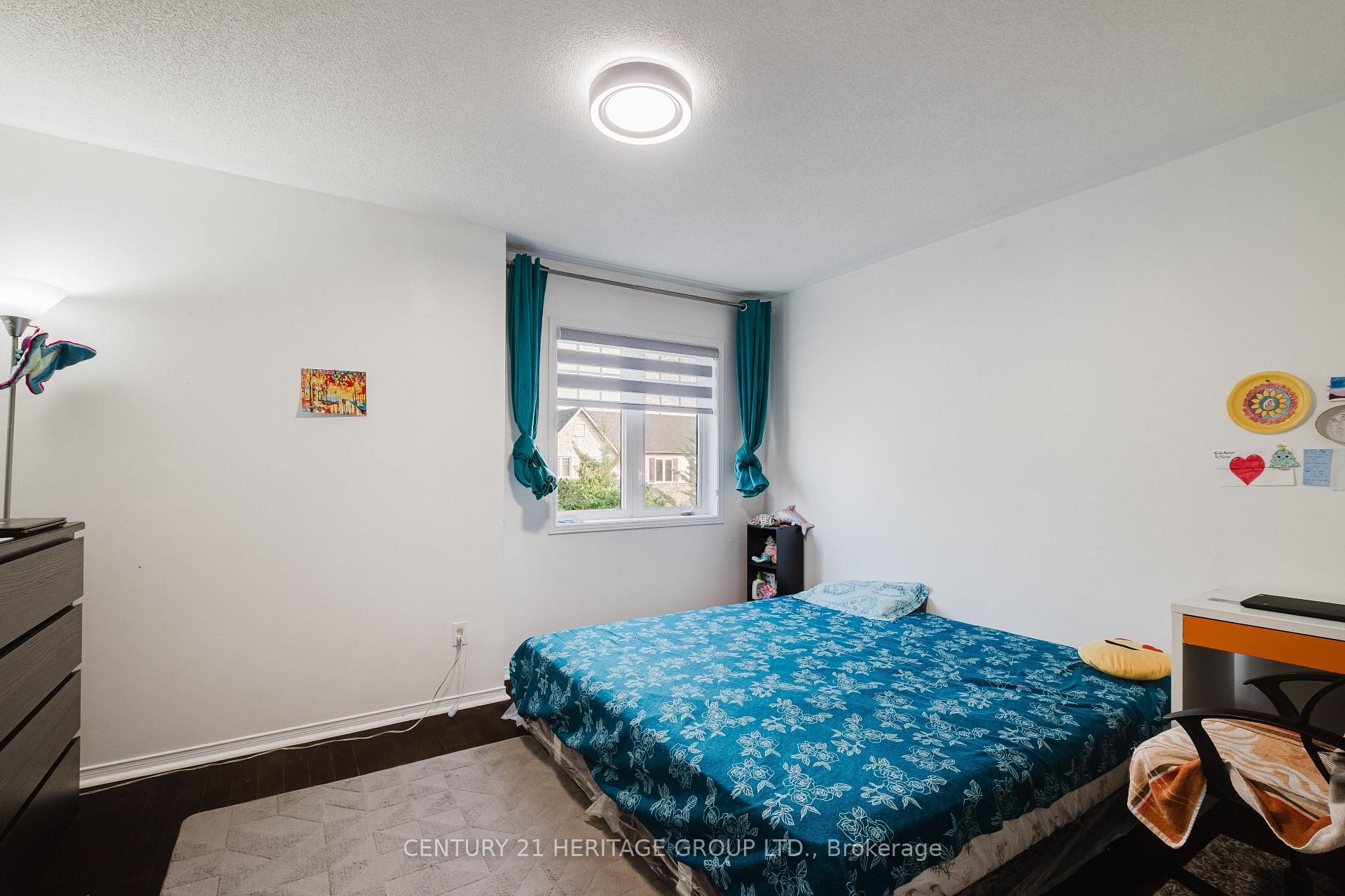 Photo 22 of 34 Haverhill Crescent, Whitby, Taunton North — HOMEH
