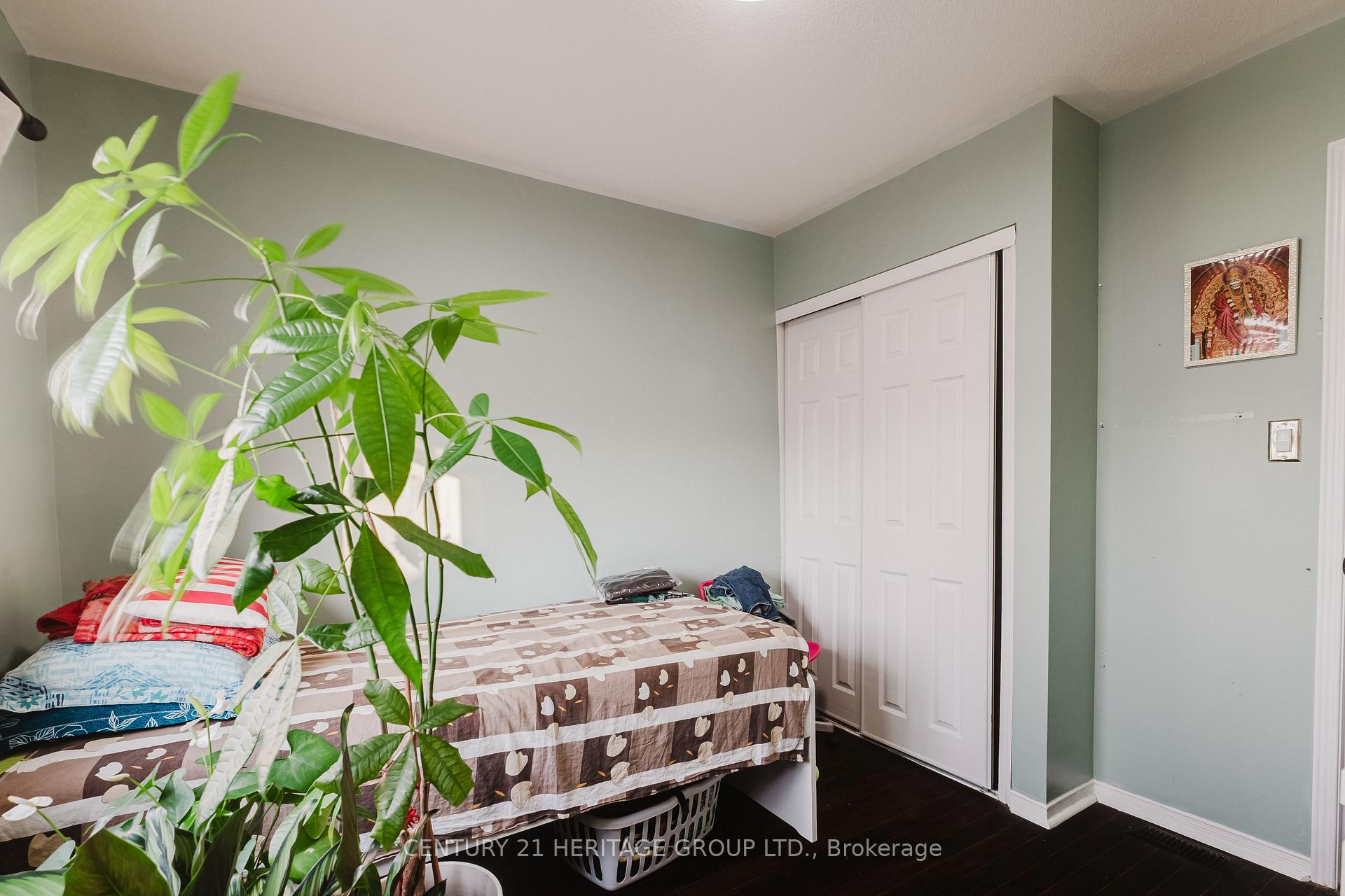 Photo 26 of 34 Haverhill Crescent, Whitby, Taunton North — HOMEH