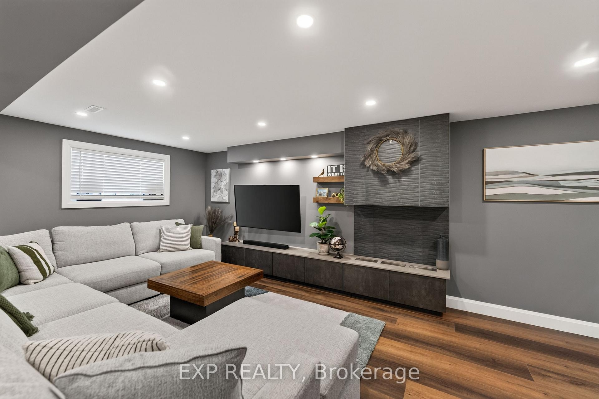Photo 34 of 63 Harcove Street, St. Catharines, Vine/Linwell — HOMEH