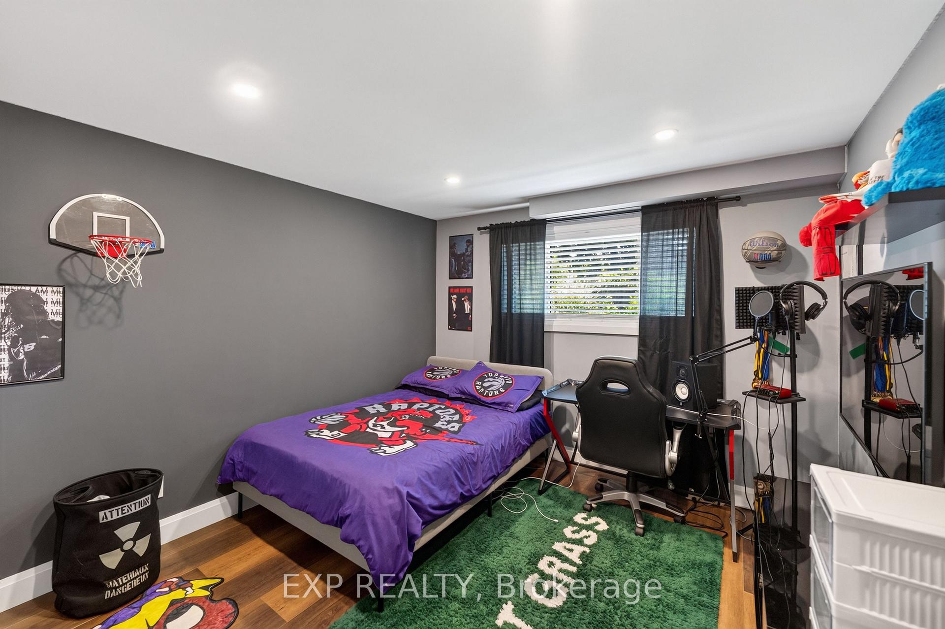 Photo 37 of 63 Harcove Street, St. Catharines, Vine/Linwell — HOMEH