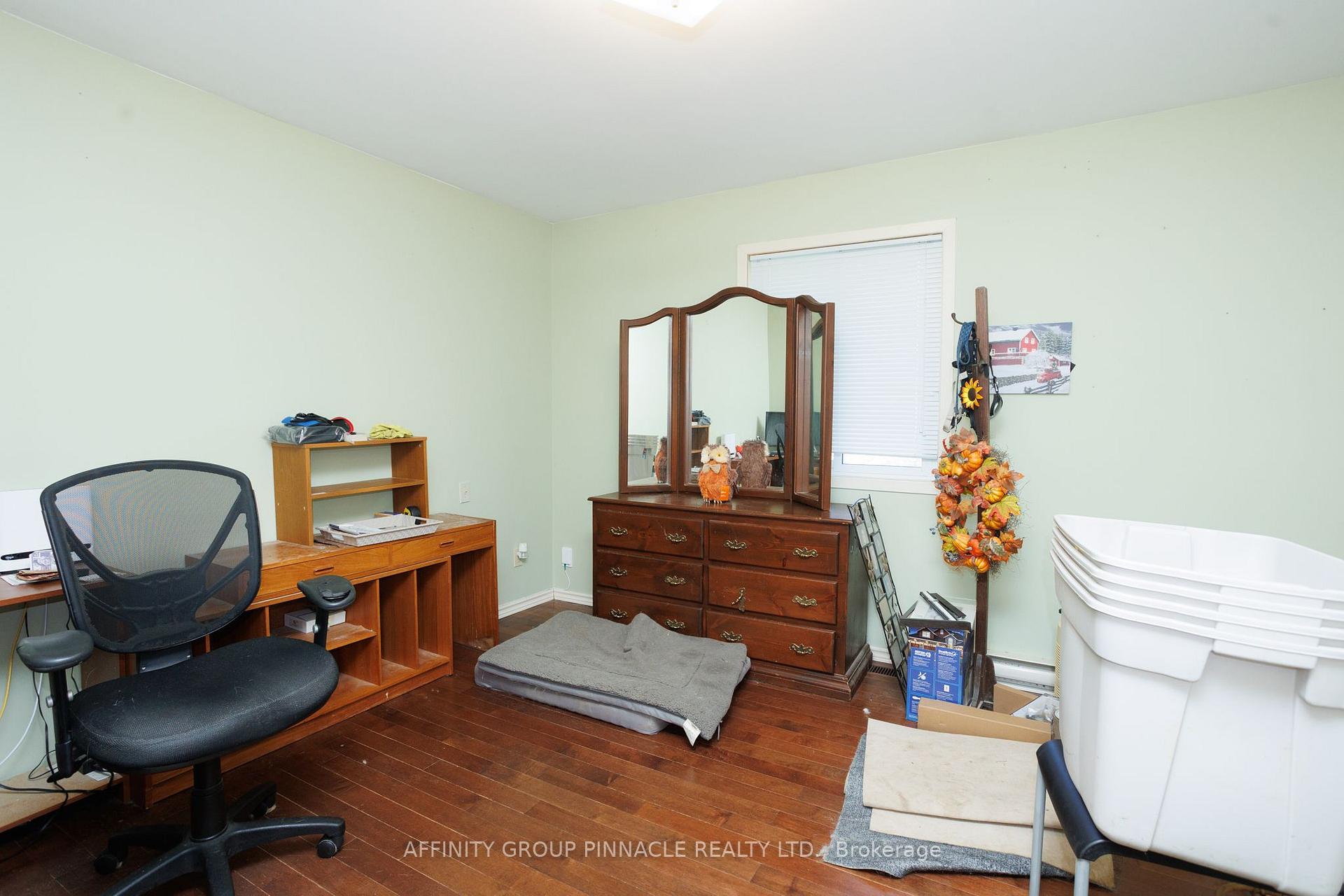 Photo 16 of 49 Queen Street, Kawartha Lakes, Bobcaygeon — HOMEH