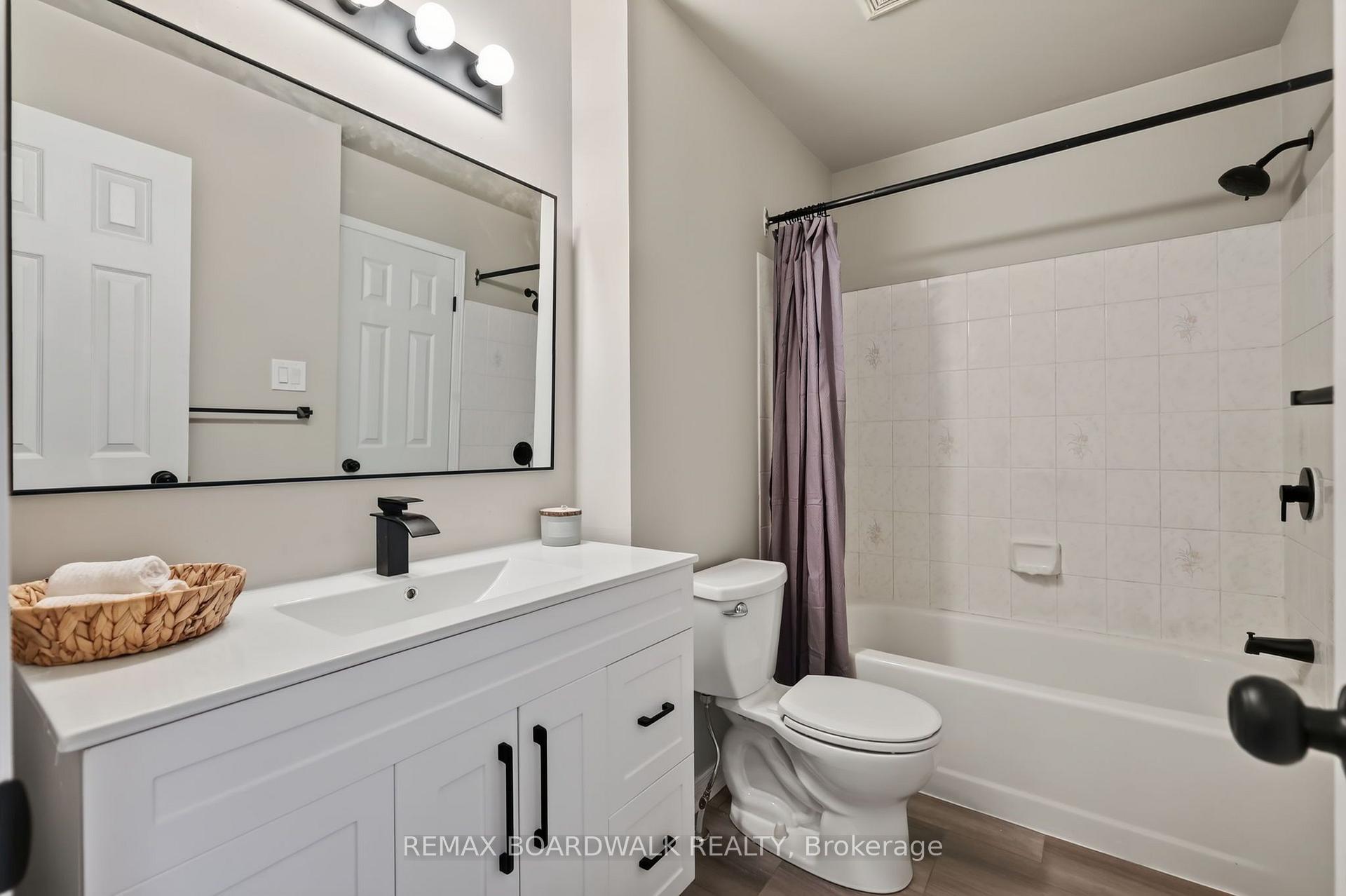 Photo 23 of 254 Stoneway Drive, Ottawa, Barrhaven East — HOMEH