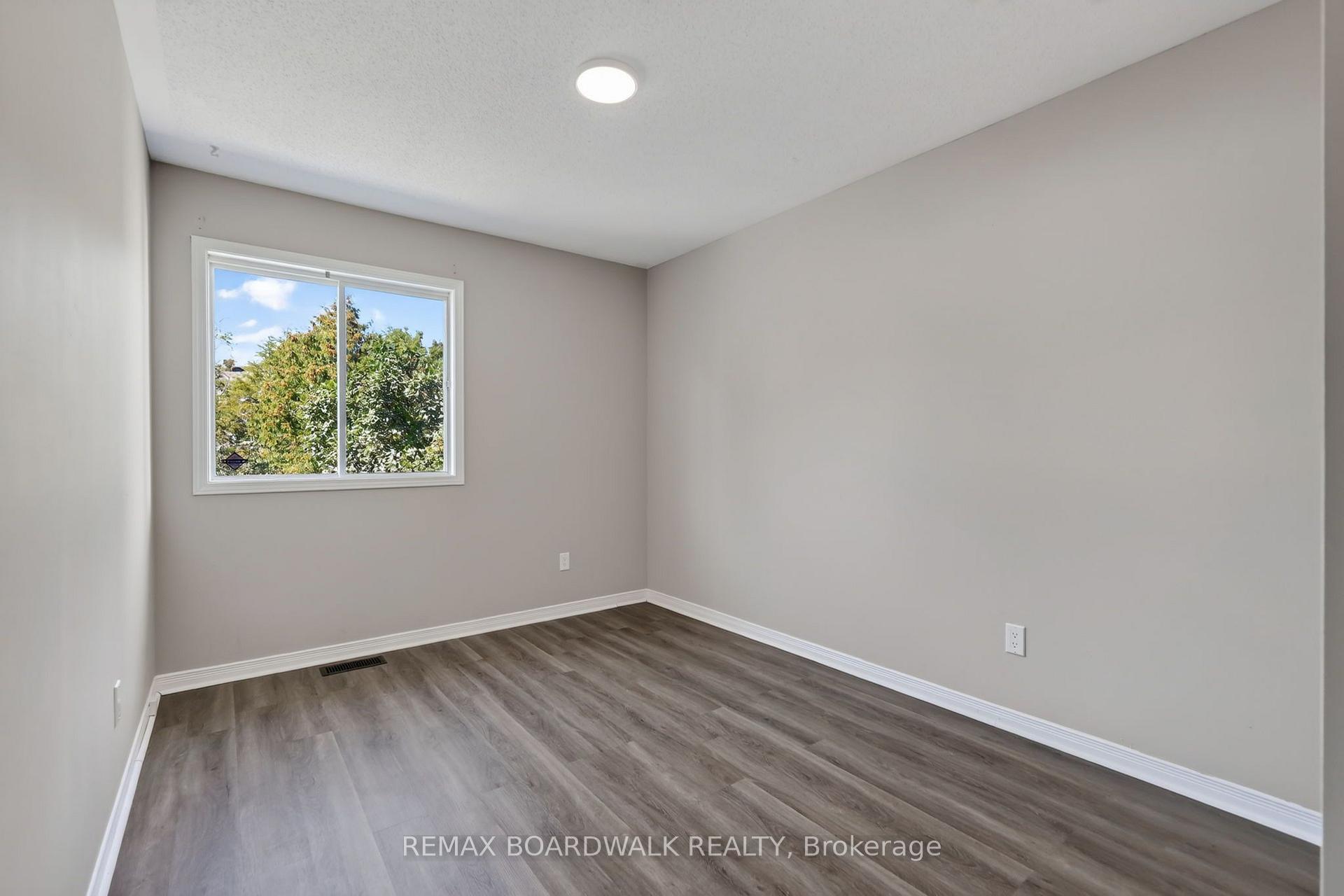 Photo 25 of 254 Stoneway Drive, Ottawa, Barrhaven East — HOMEH