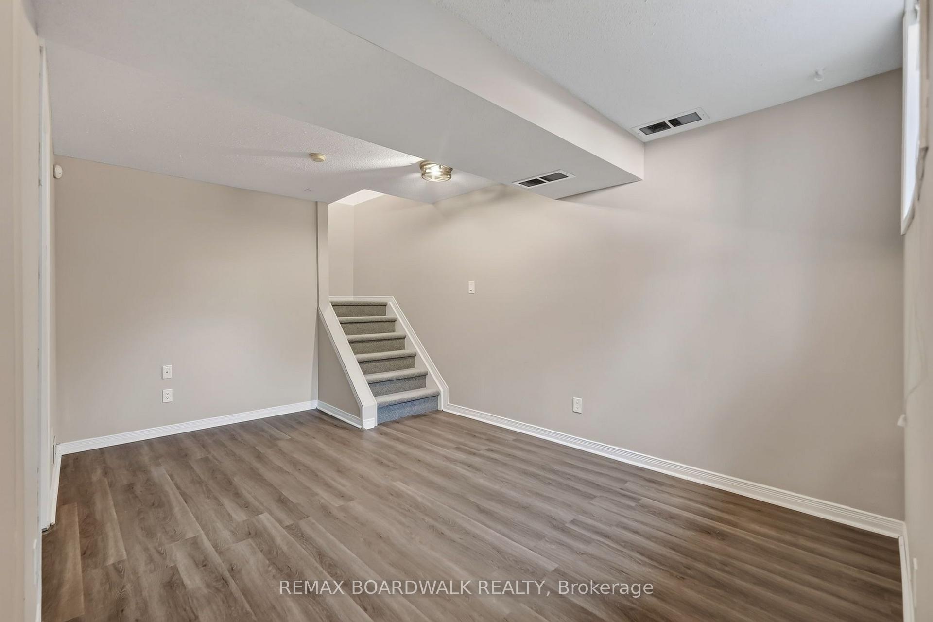 Photo 28 of 254 Stoneway Drive, Ottawa, Barrhaven East — HOMEH