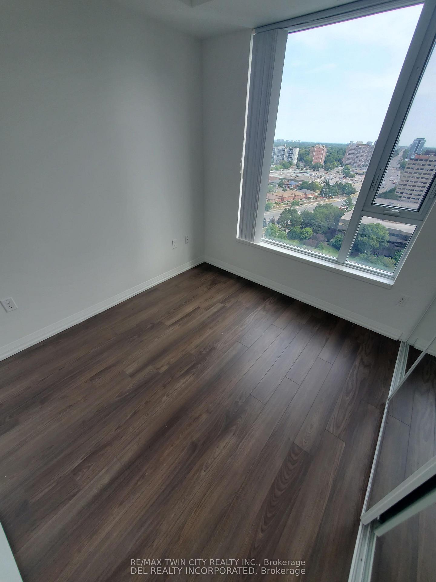 Photo 5 of Unit 1805, 55 Ann O'Reilly Road, North York, Henry Farm — HOMEH