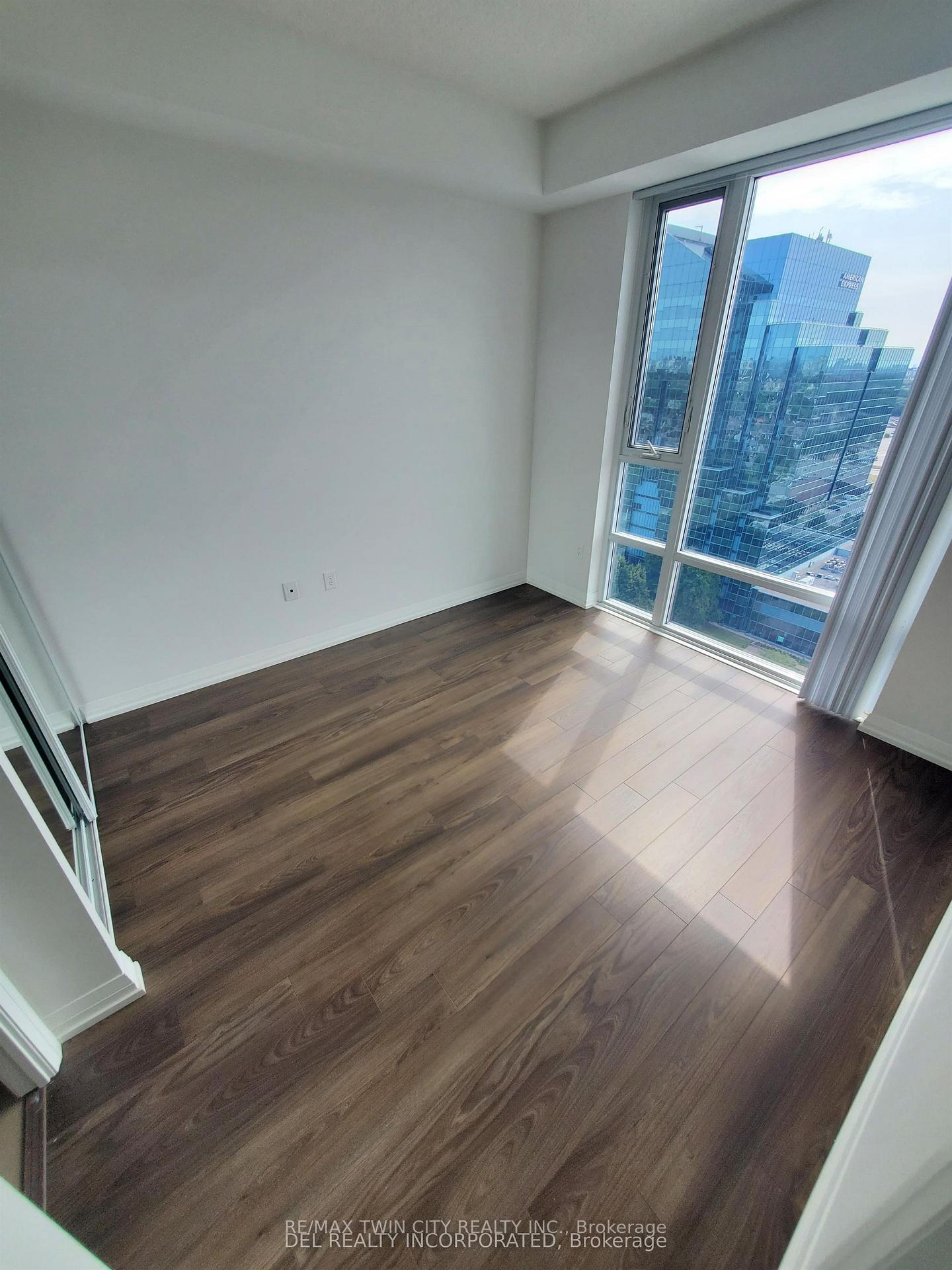Photo 6 of Unit 1805, 55 Ann O'Reilly Road, North York, Henry Farm — HOMEH