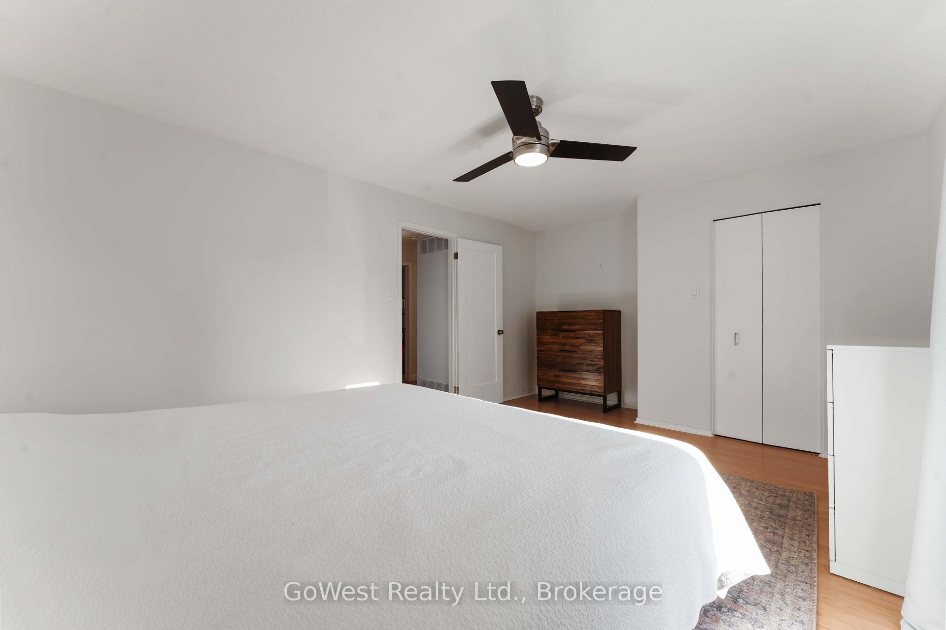 Photo 16 of 94 Fieldgate Drive, Ottawa, Barrhaven - Knollsbrook — HOMEH