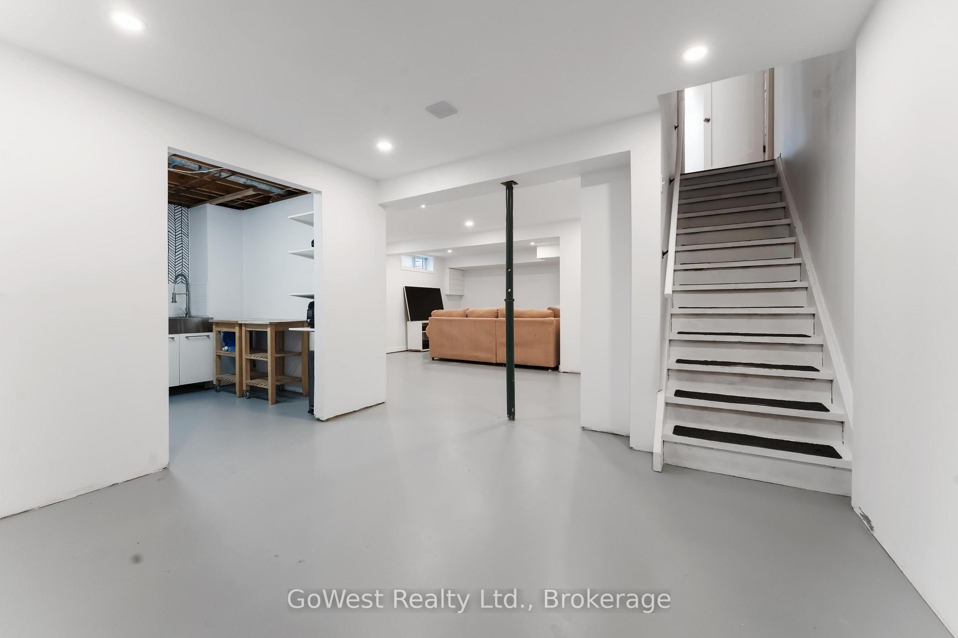 Photo 23 of 94 Fieldgate Drive, Ottawa, Barrhaven - Knollsbrook — HOMEH