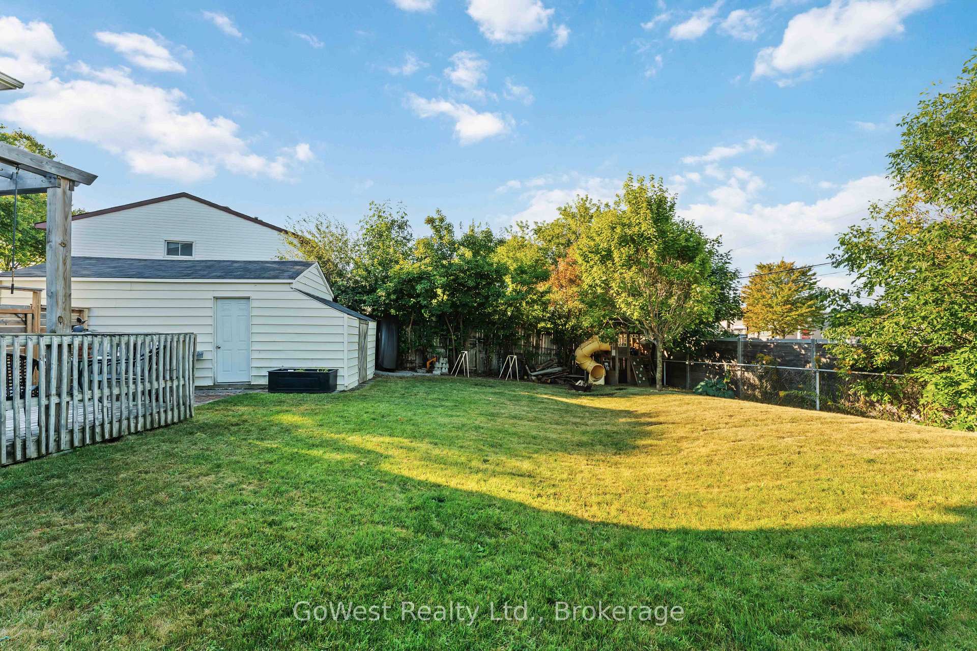 Photo 29 of 94 Fieldgate Drive, Ottawa, Barrhaven - Knollsbrook — HOMEH