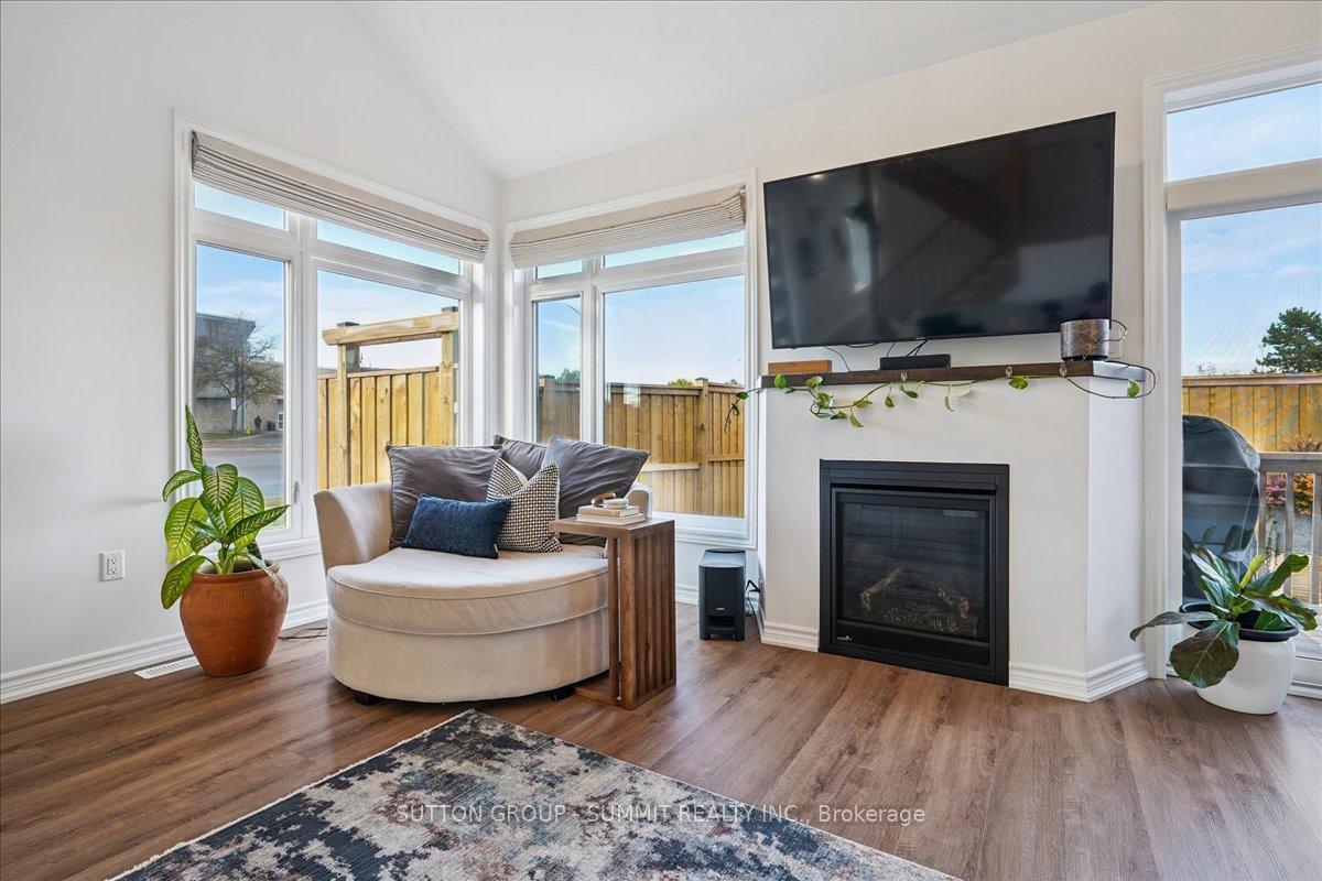 Photo 12 of 52 Welch Lane, Hamilton, Mountview — HOMEH