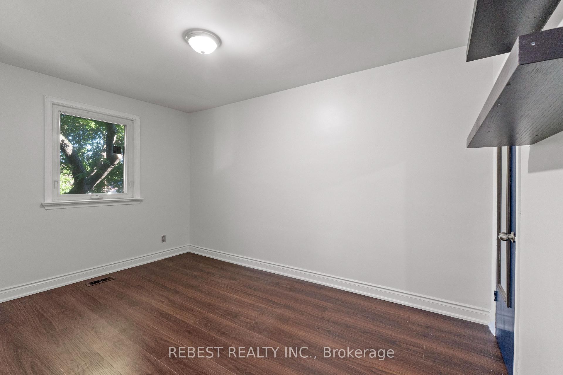 Photo 20 of 2181 Wiseman Court, Mississauga, Clarkson — HOMEH
