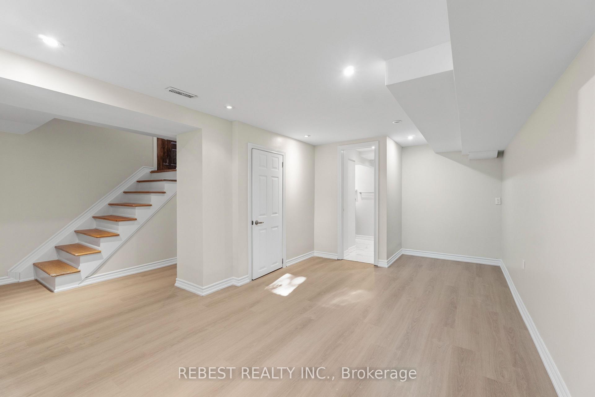 Photo 28 of 2181 Wiseman Court, Mississauga, Clarkson — HOMEH