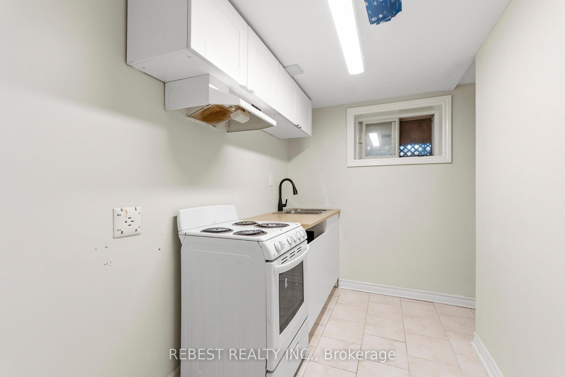 Photo 34 of 2181 Wiseman Court, Mississauga, Clarkson — HOMEH