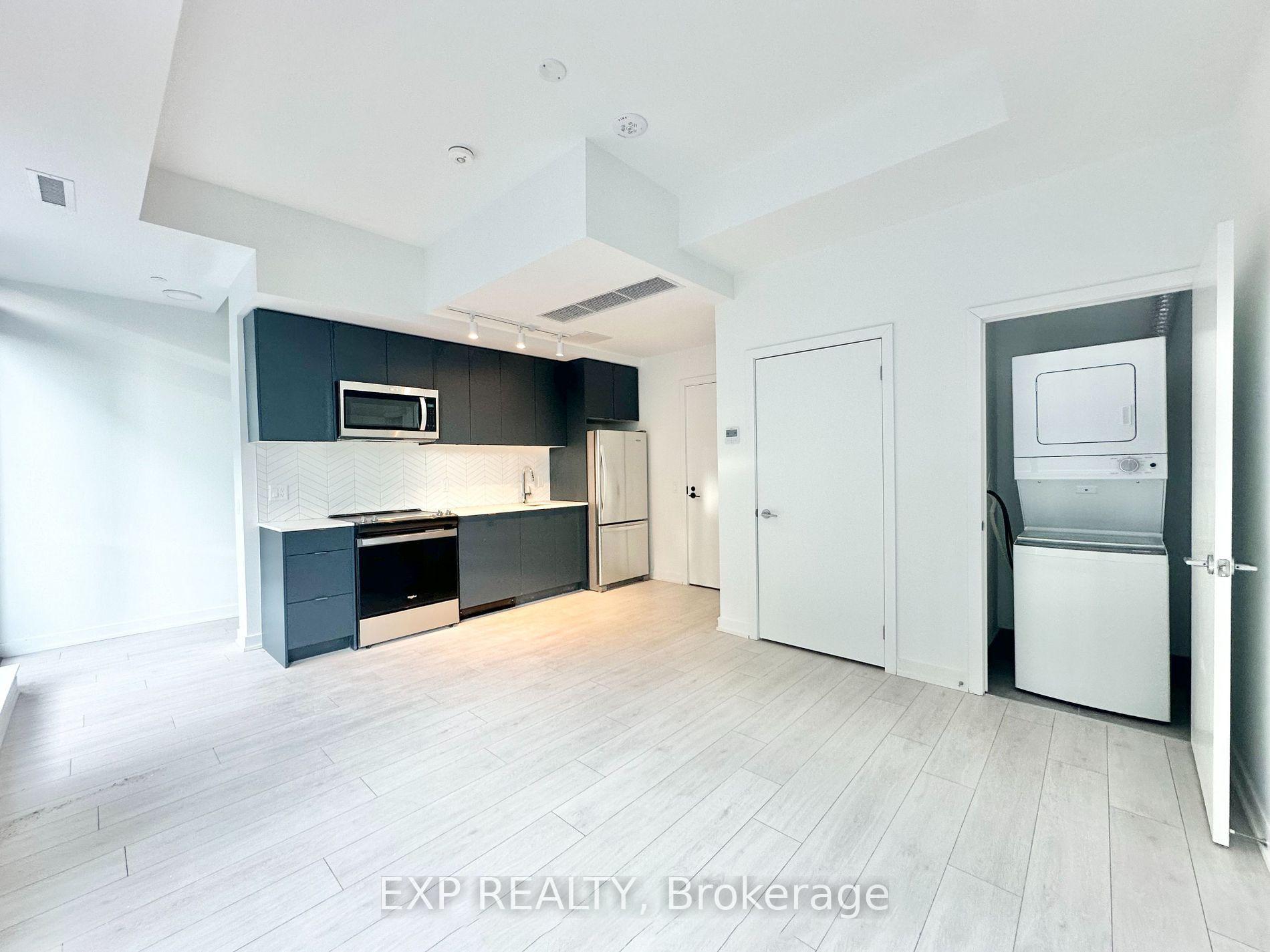Front of Unit 132C, 1612 Charles Street