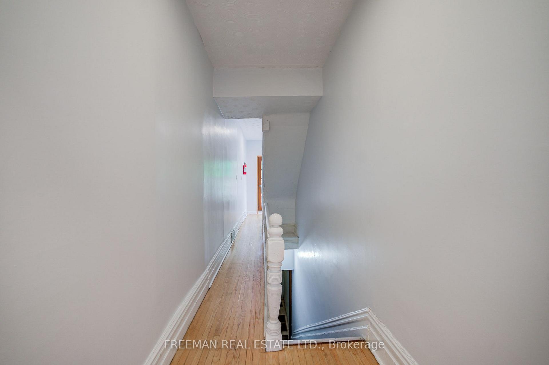 Photo 17 of 431 Manning Avenue, Toronto, Palmerston-Little Italy — HOMEH