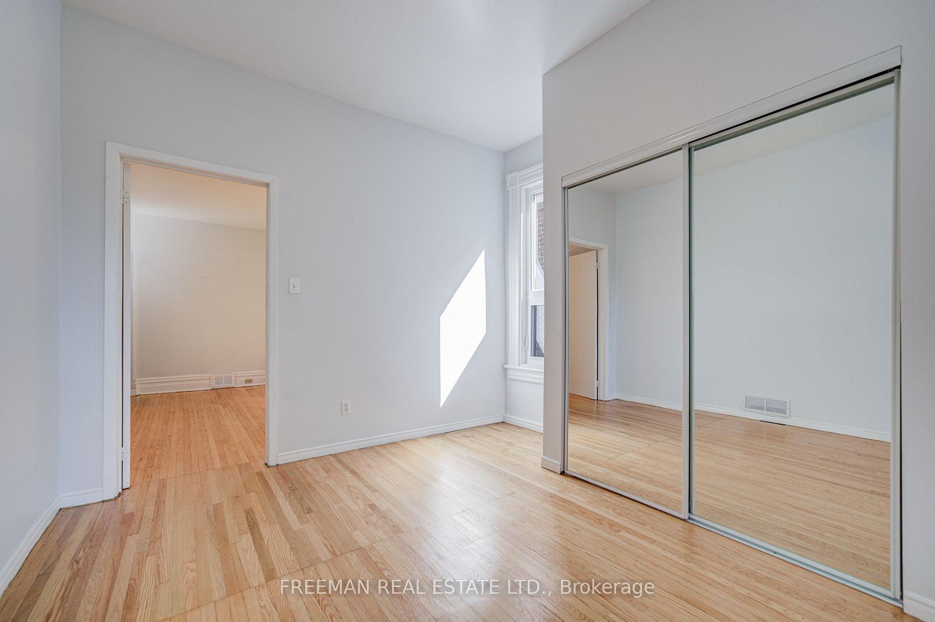 Photo 22 of 431 Manning Avenue, Toronto, Palmerston-Little Italy — HOMEH