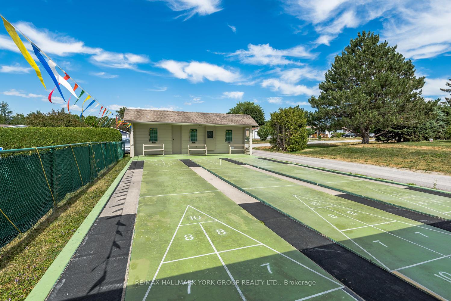 Photo 32 of 120 Roxanna Drive, Georgina, Sutton & Jackson's Point — HOMEH