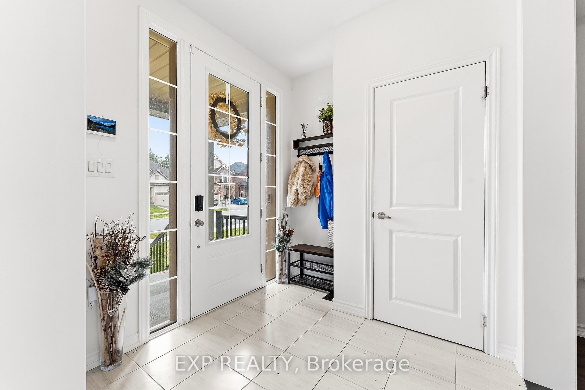 Photo 5 of 22 Connolly Road, Kawartha Lakes, Lindsay — HOMEH