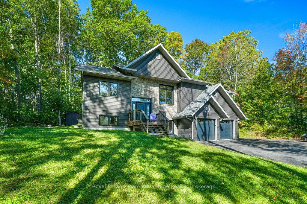 Photo 48 of 120 William Street, Parry Sound — HOMEH