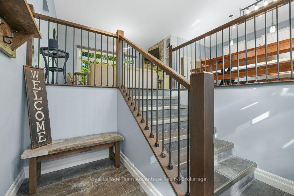 Photo 7 of 120 William Street, Parry Sound — HOMEH