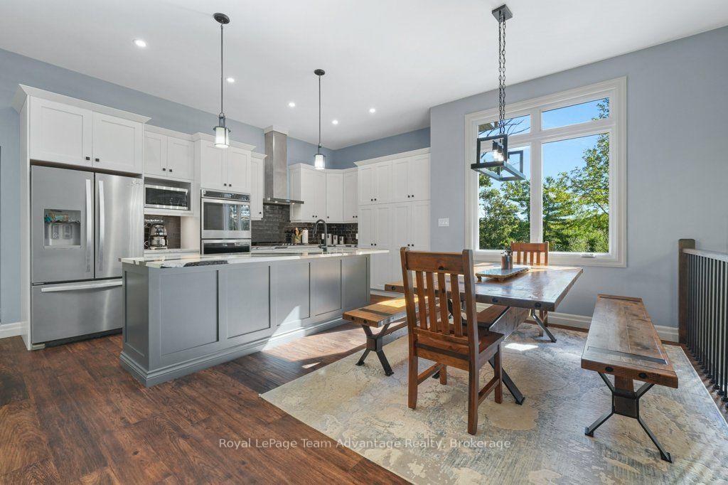 Photo 9 of 120 William Street, Parry Sound — HOMEH