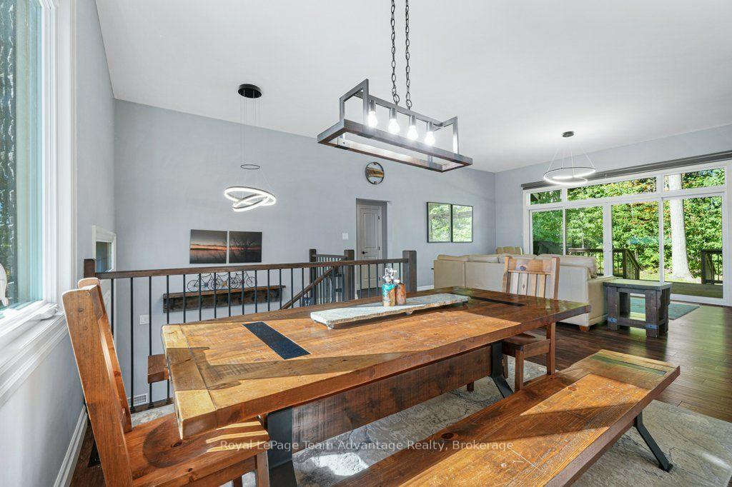 Photo 18 of 120 William Street, Parry Sound — HOMEH