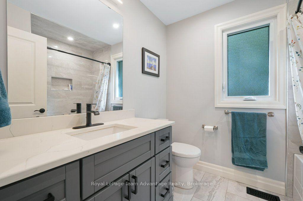 Photo 28 of 120 William Street, Parry Sound — HOMEH