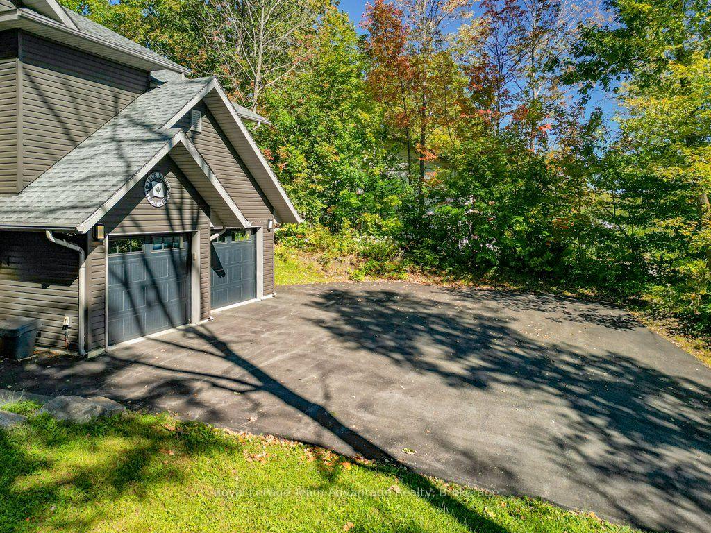 Photo 37 of 120 William Street, Parry Sound — HOMEH