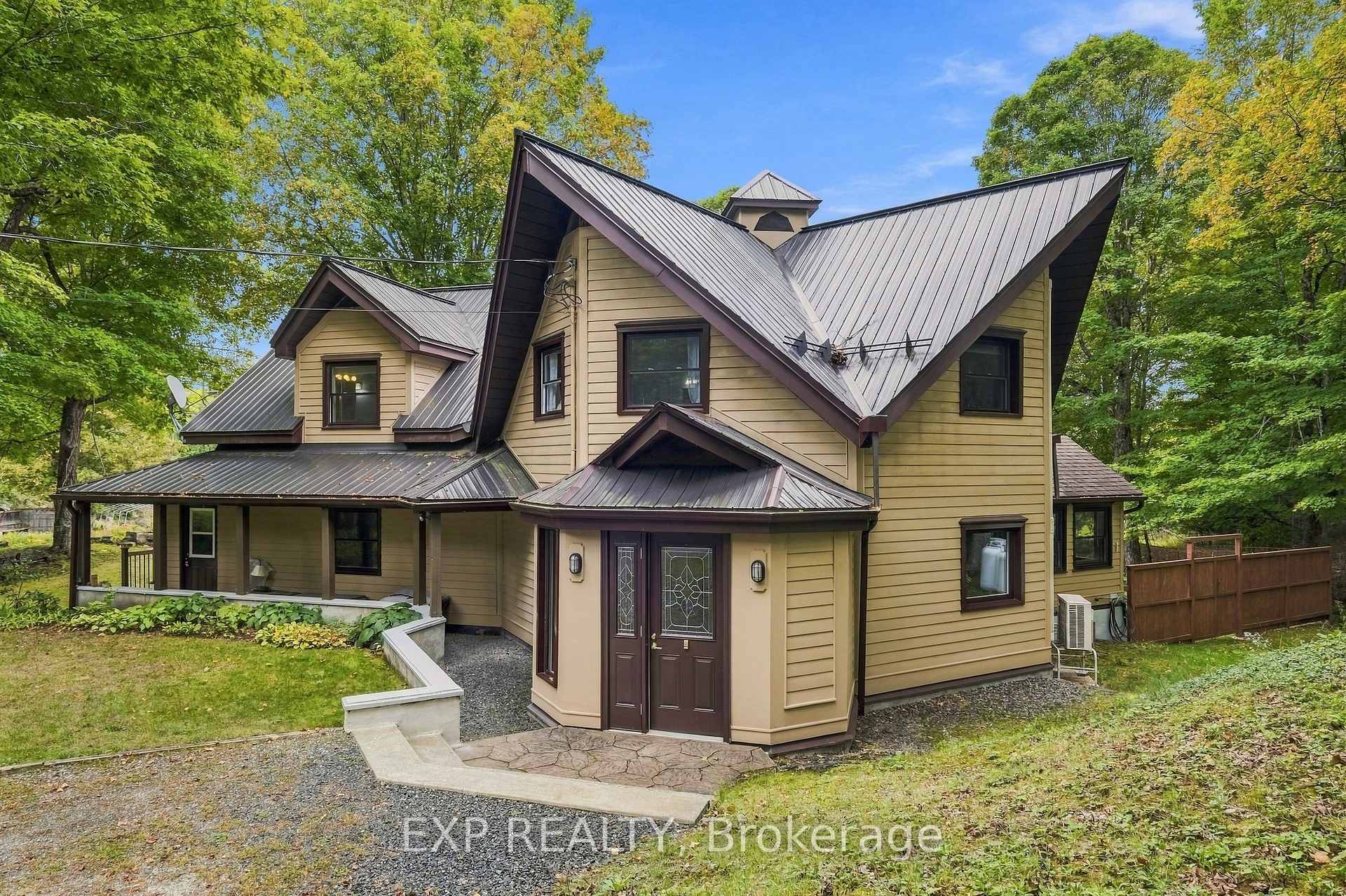 Photo of 728 Ashby Road