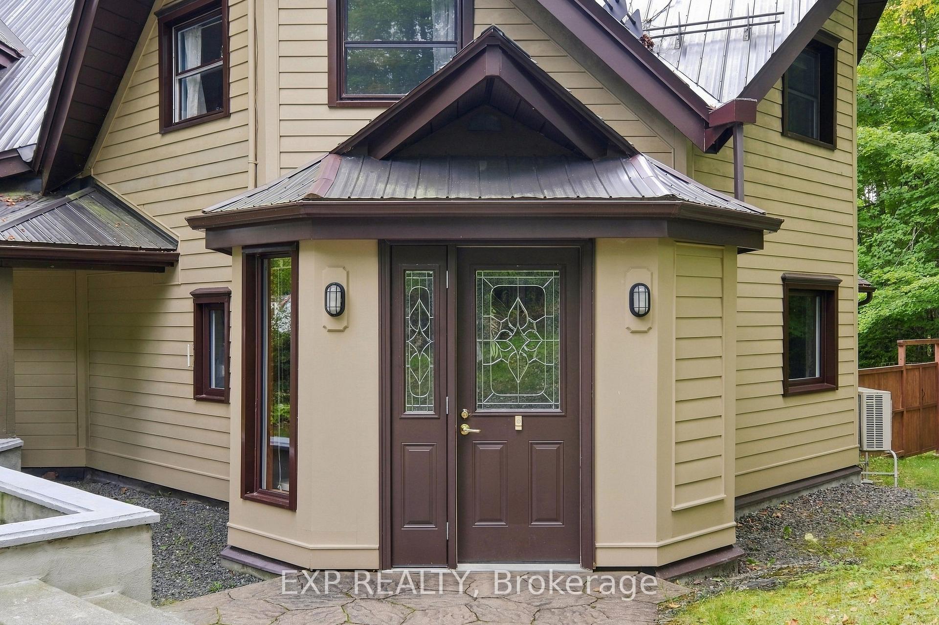 Photo 3 of 728 Ashby Road, Lanark Highlands, Lanark Highlands (Dalhousie) Twp — HOMEH