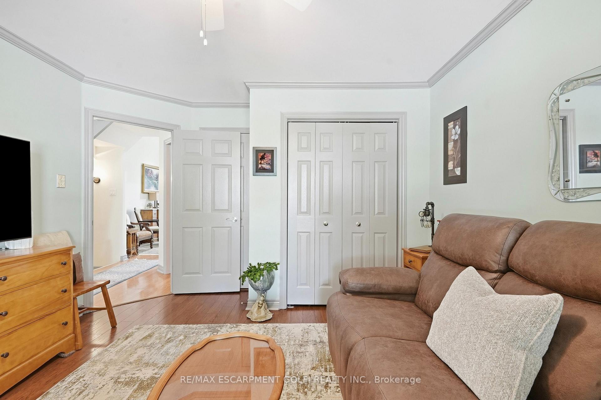 Photo 6 of Unit 5, 9 Wentworth Drive, Grimsby, Grimsby East — HOMEH