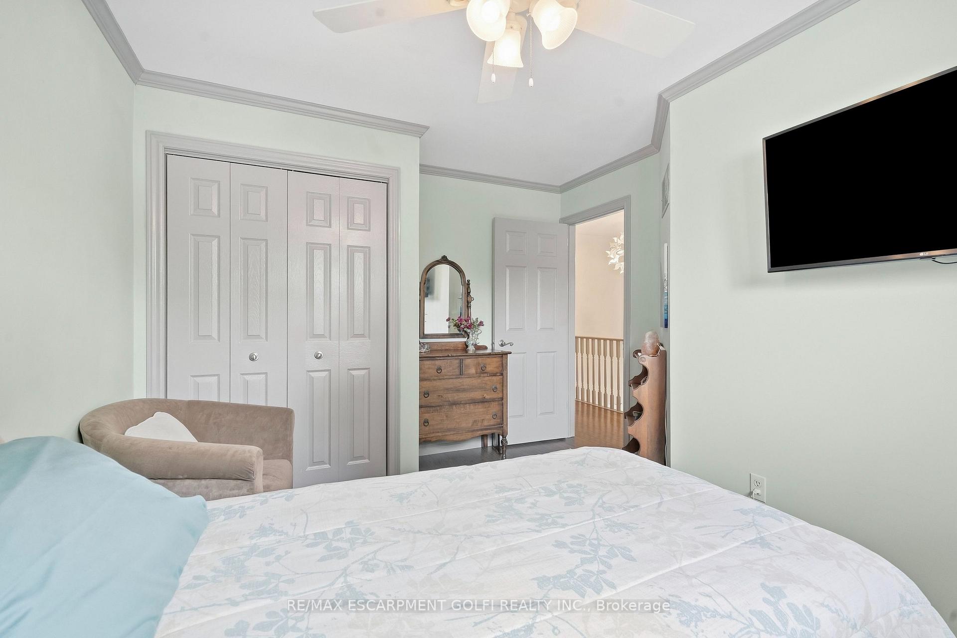 Photo 18 of Unit 5, 9 Wentworth Drive, Grimsby, Grimsby East — HOMEH