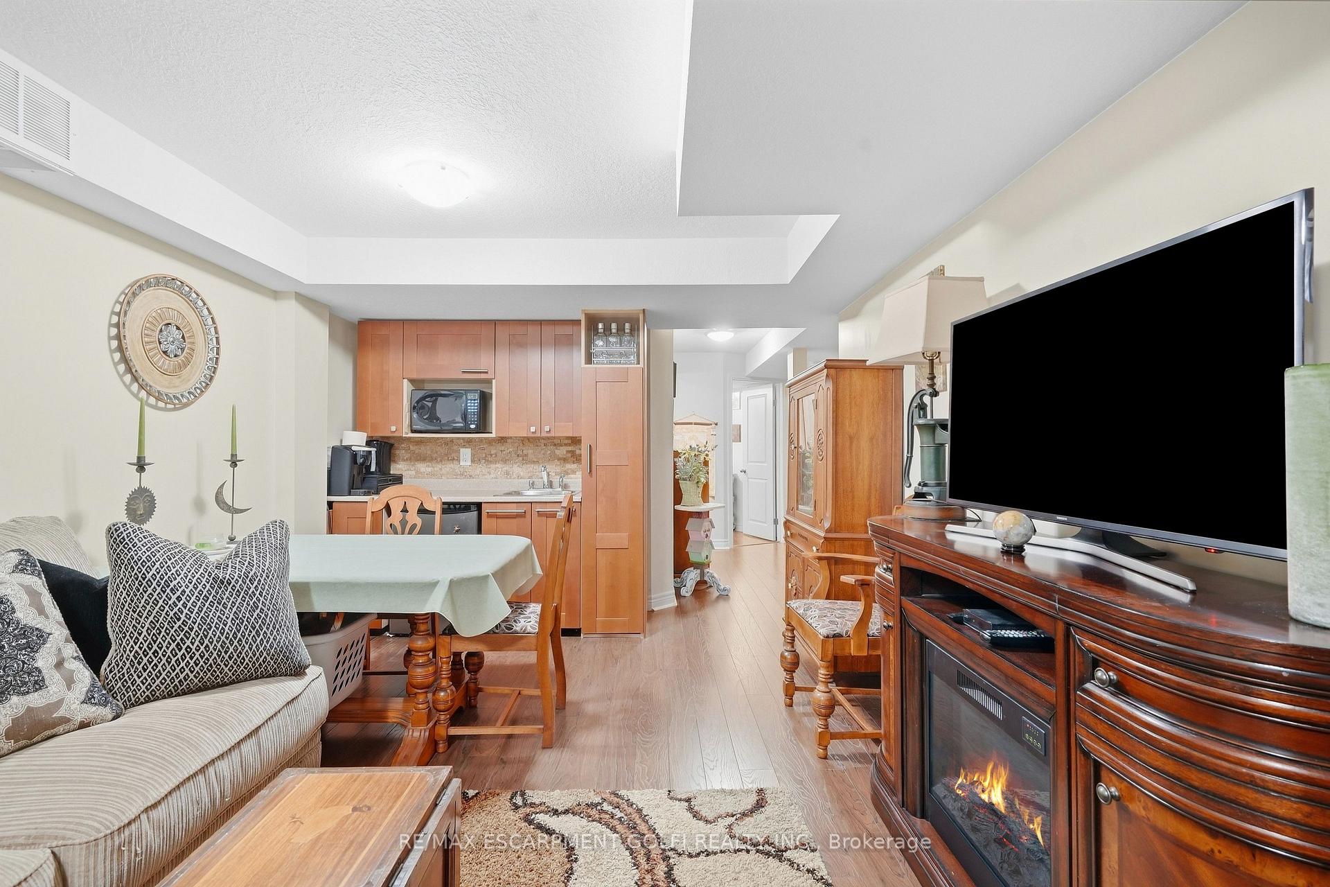 Photo 23 of Unit 5, 9 Wentworth Drive, Grimsby, Grimsby East — HOMEH