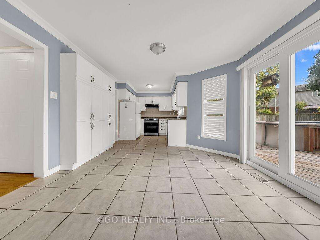 Photo 13 of 607 Burnett Avenue, Cambridge, Clemens Mills/Saginaw — HOMEH