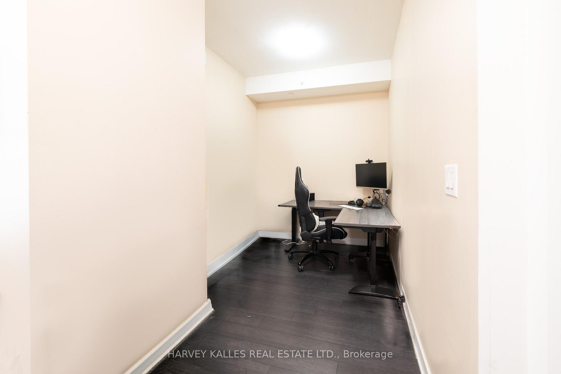 Photo 15 of Unit 1610, 210 Simcoe Street, Toronto, Kensington-Chinatown — HOMEH