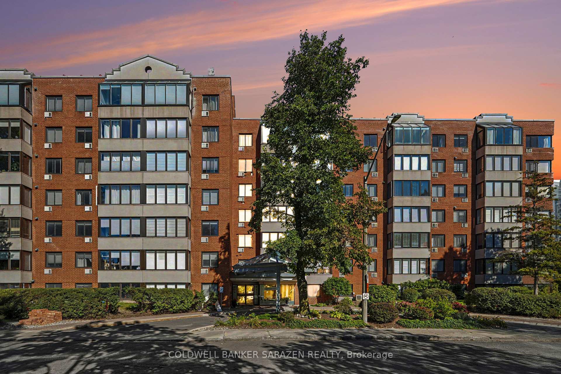Photo of Unit 611, 225 Alvin Road