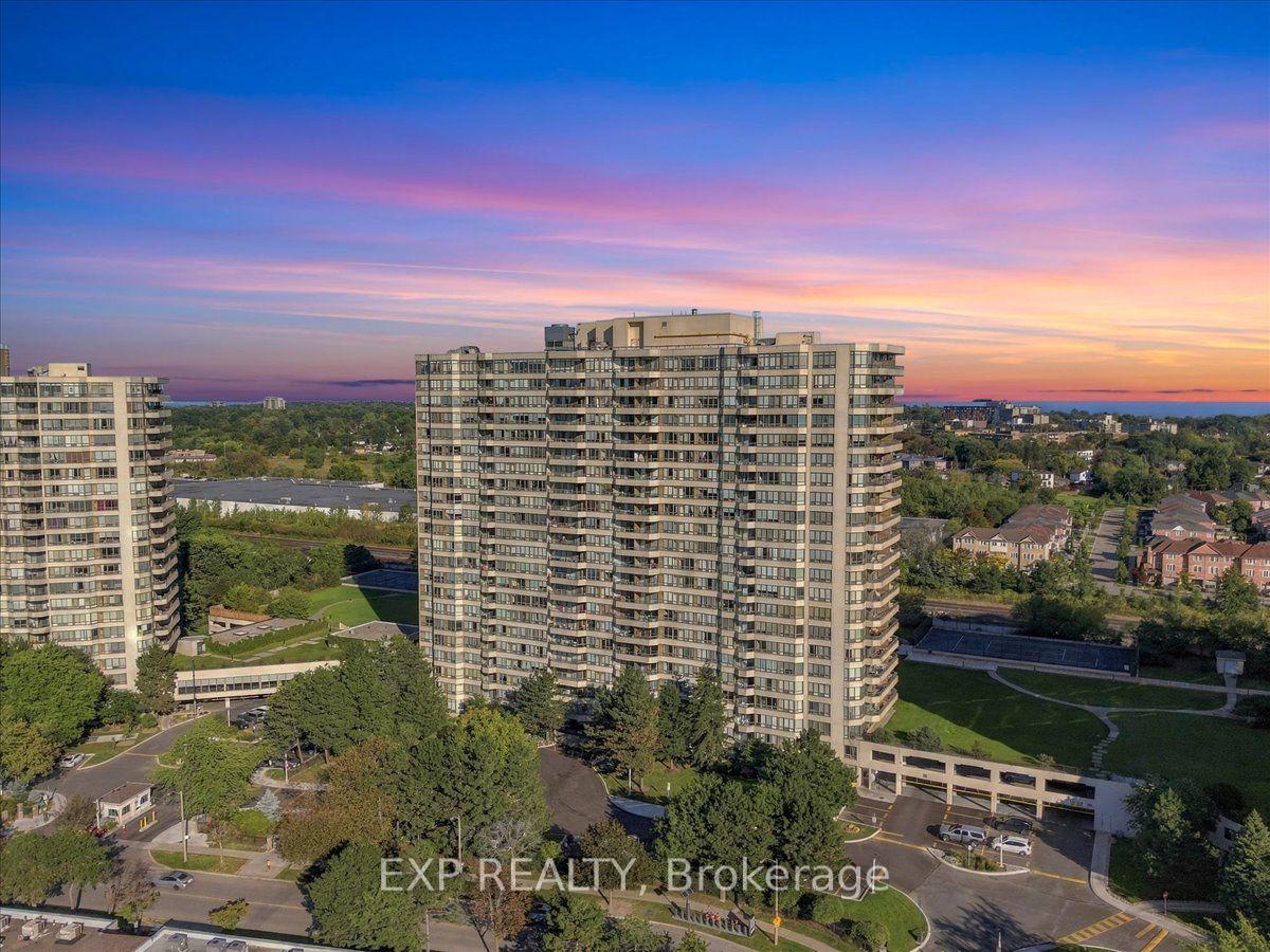 Photo of Unit 1927, 3 Greystone Walk Drive N