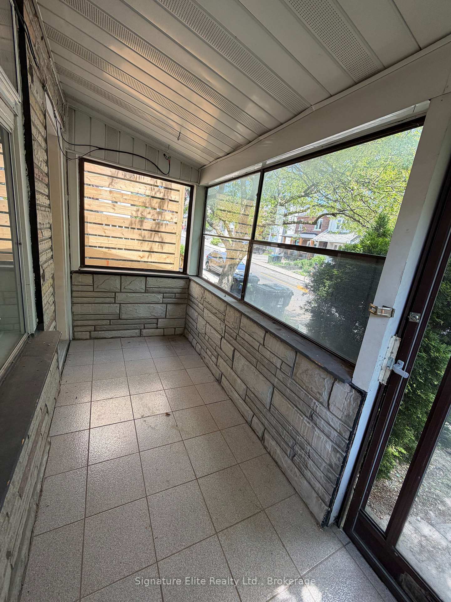 Photo 5 of 364 Winona Drive, Toronto, Oakwood Village — HOMEH