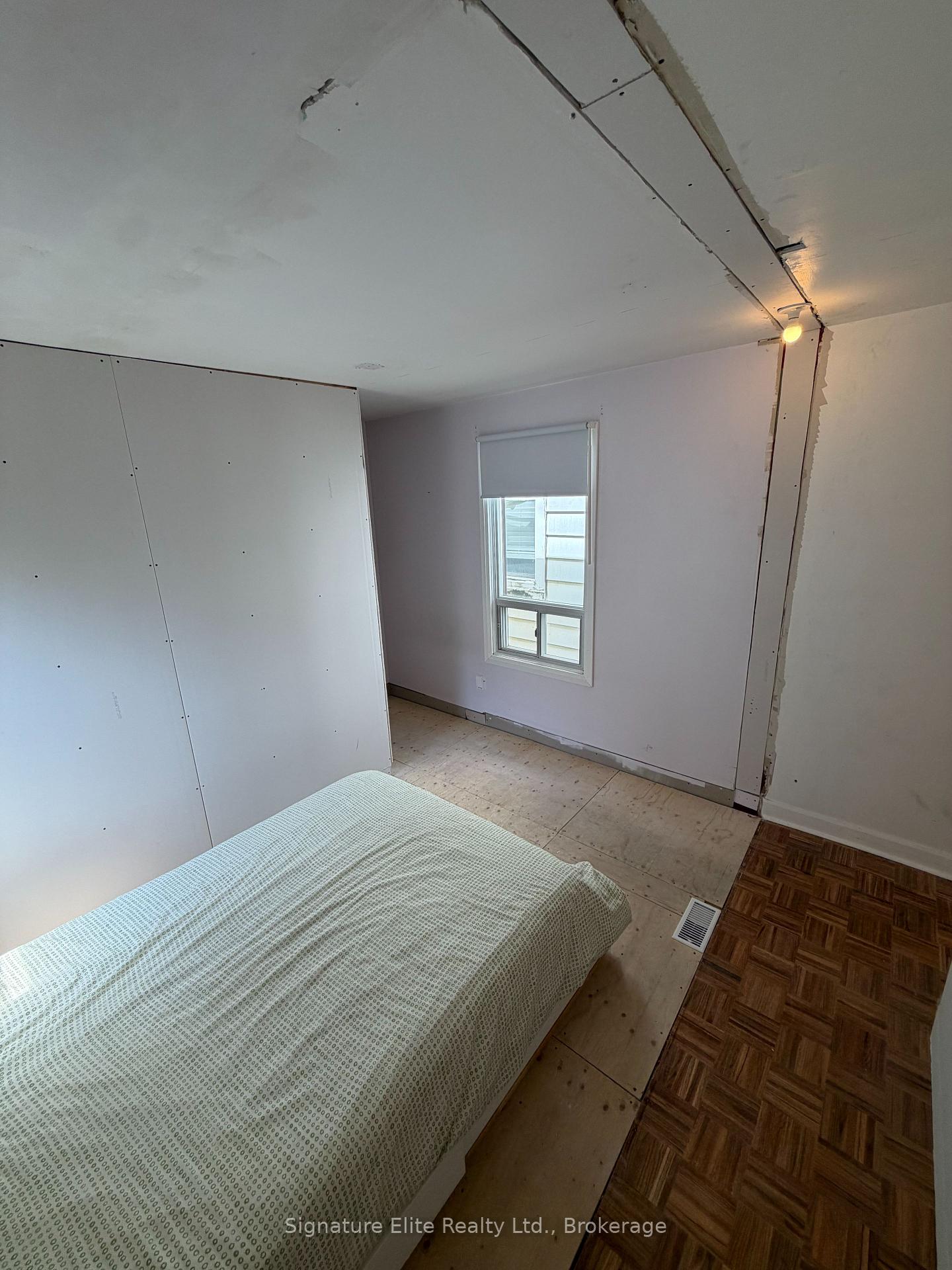 Photo 18 of 364 Winona Drive, Toronto, Oakwood Village — HOMEH