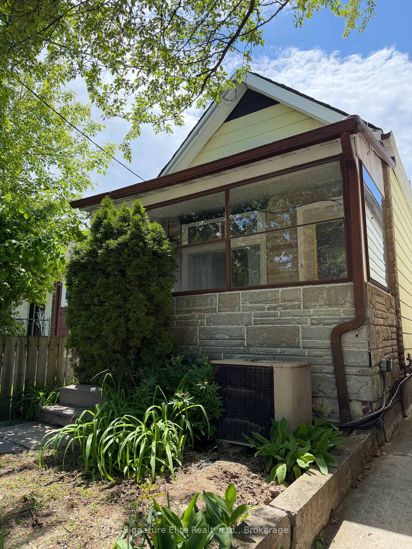 Photo 27 of 364 Winona Drive, Toronto, Oakwood Village — HOMEH