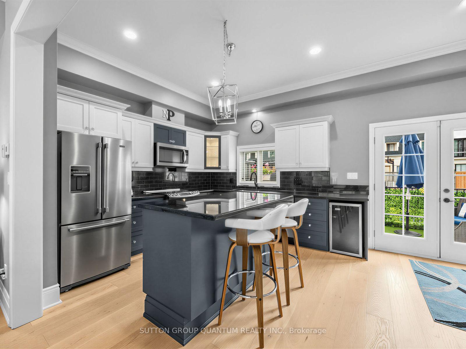 Photo 13 of 236 Randall Street, Oakville, Old Oakville — HOMEH