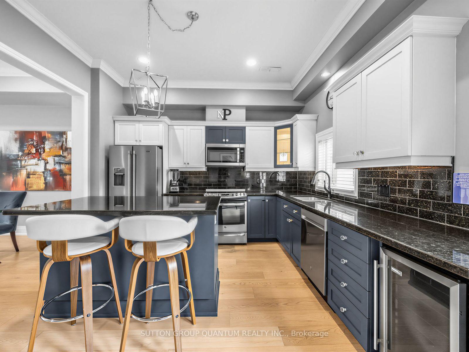 Photo 14 of 236 Randall Street, Oakville, Old Oakville — HOMEH