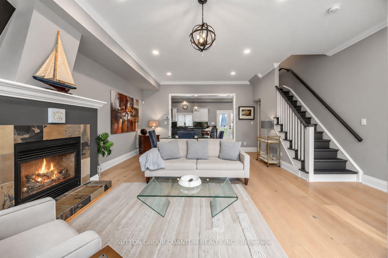 Photo 6 of 236 Randall Street, Oakville, Old Oakville — HOMEH