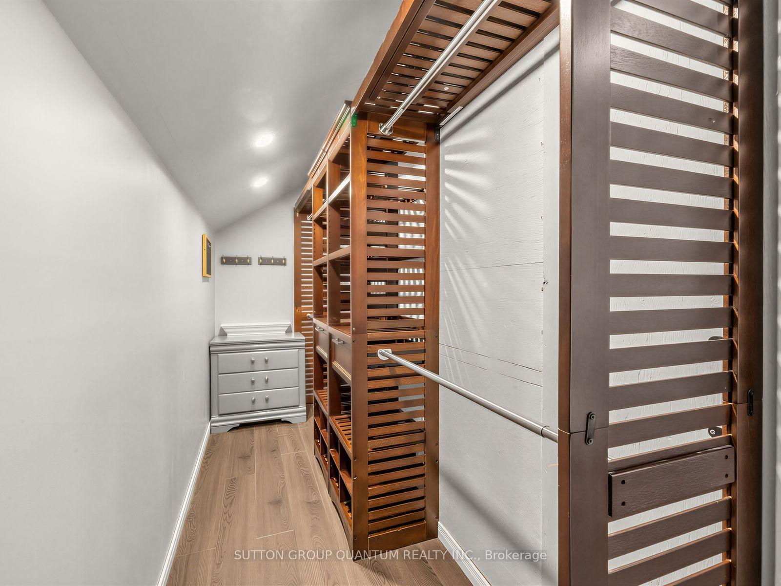 Photo 30 of 236 Randall Street, Oakville, Old Oakville — HOMEH