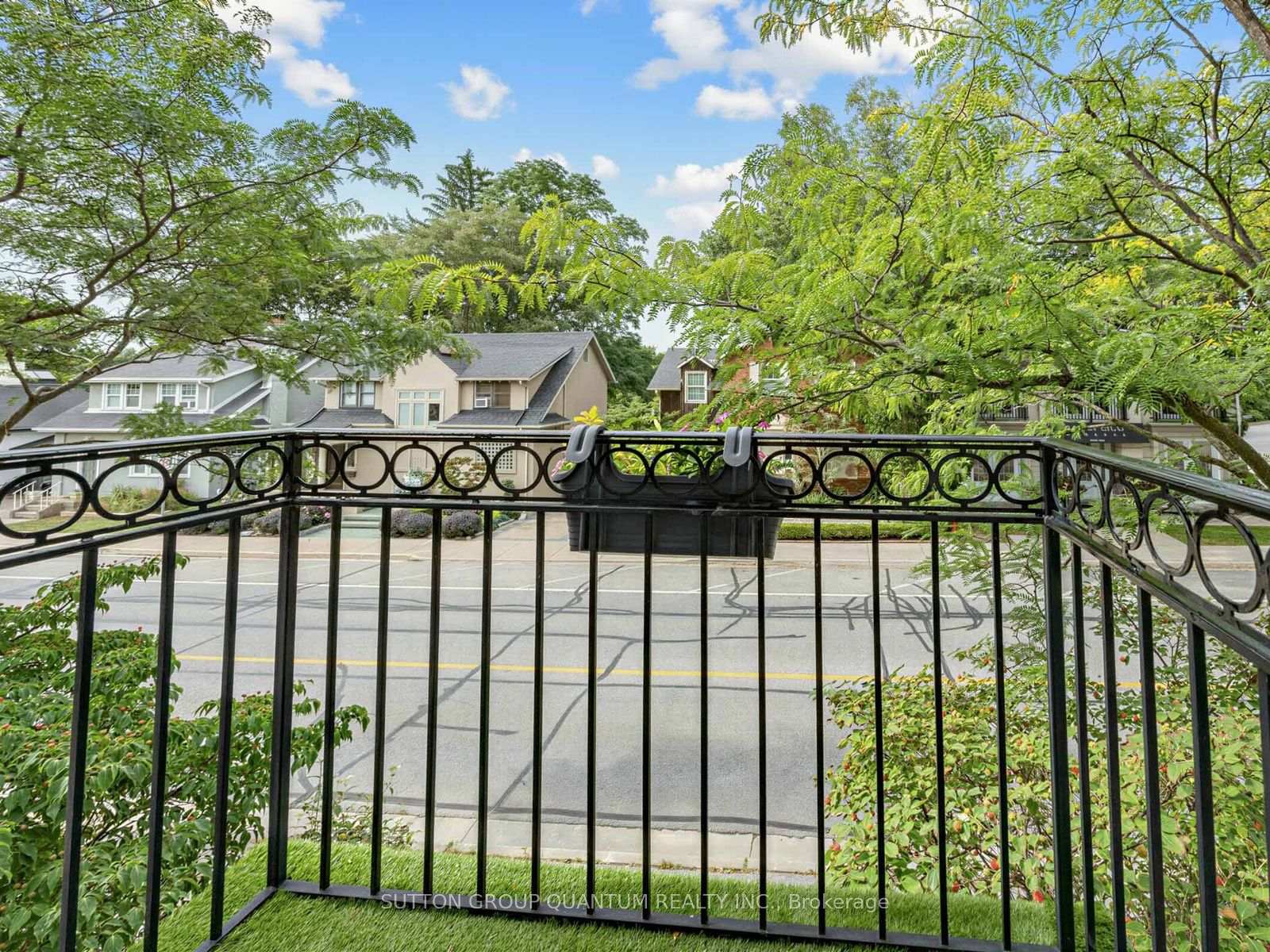 Photo 9 of 236 Randall Street, Oakville, Old Oakville — HOMEH