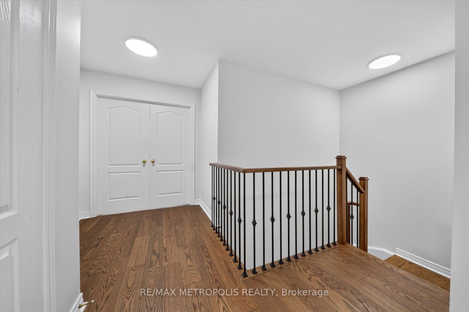 Photo 16 of 749 Black Cherry Drive, Oshawa, Taunton — HOMEH