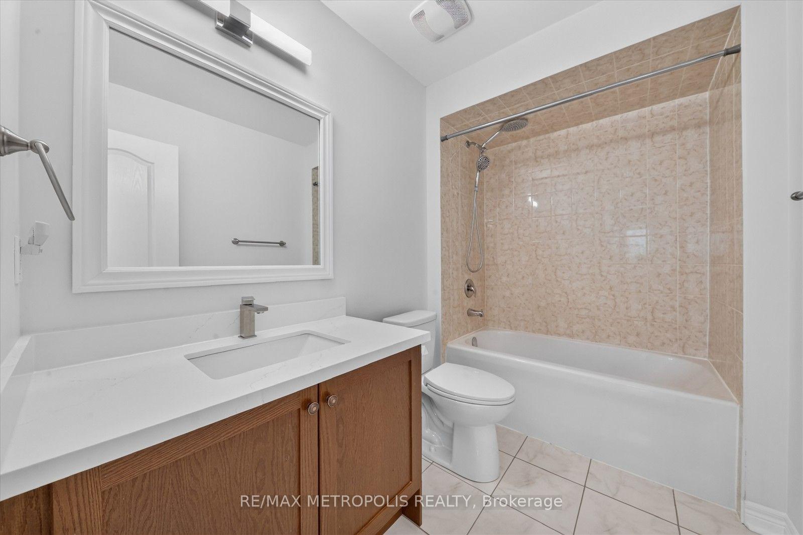 Photo 24 of 749 Black Cherry Drive, Oshawa, Taunton — HOMEH