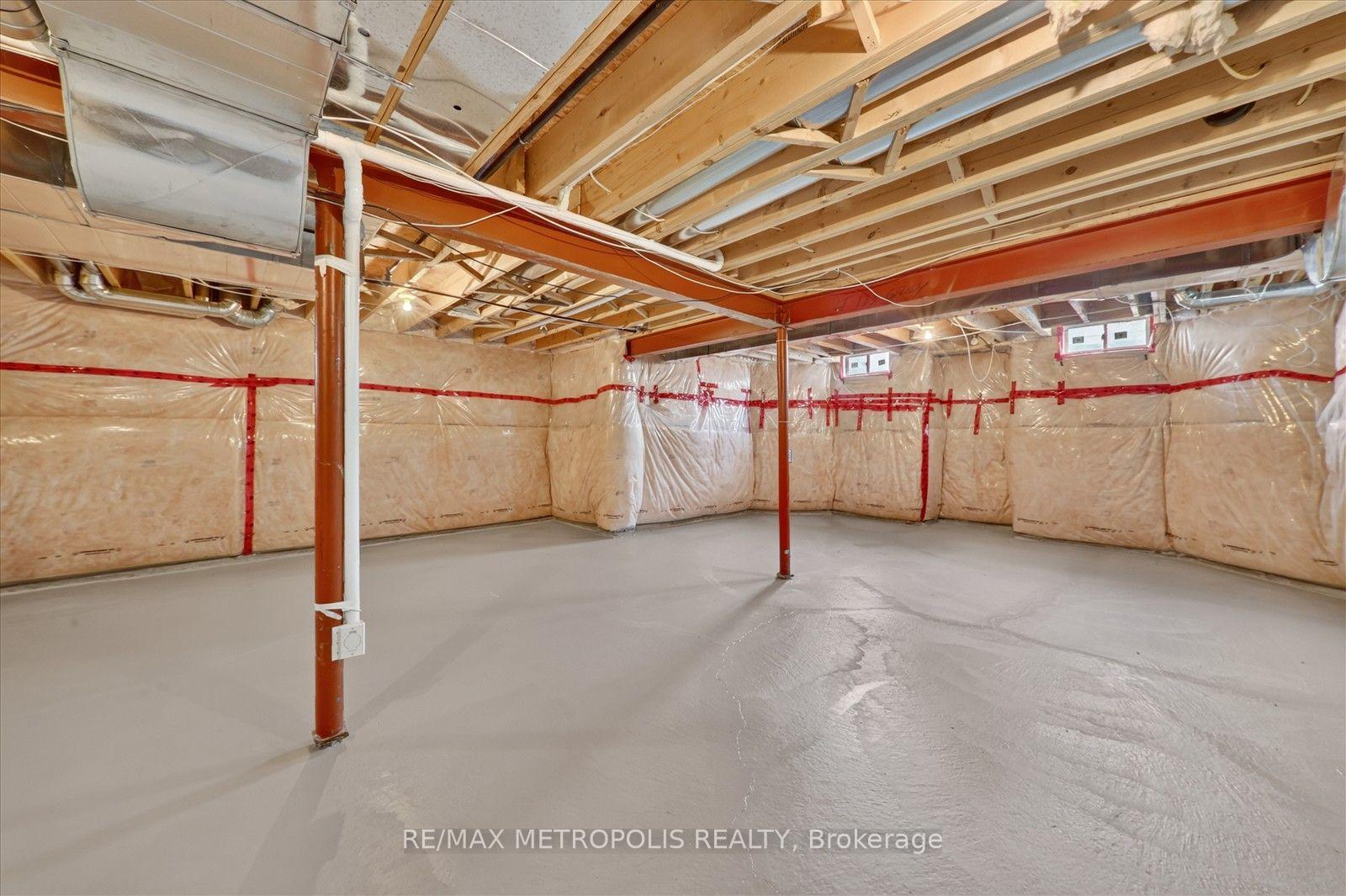 Photo 29 of 749 Black Cherry Drive, Oshawa, Taunton — HOMEH
