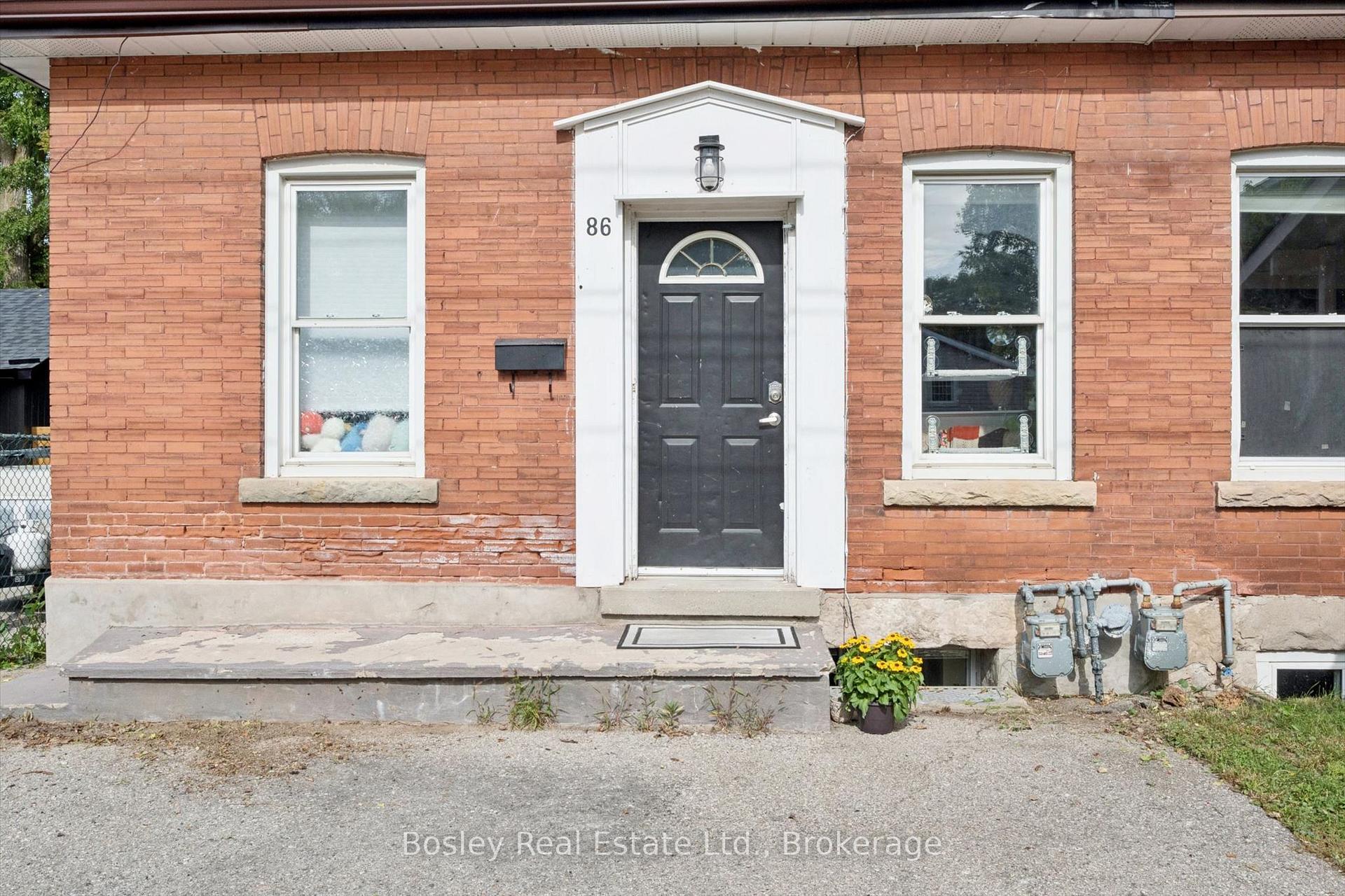 Photo 28 of 86 Alice Street, Guelph, St. Patrick's Ward — HOMEH