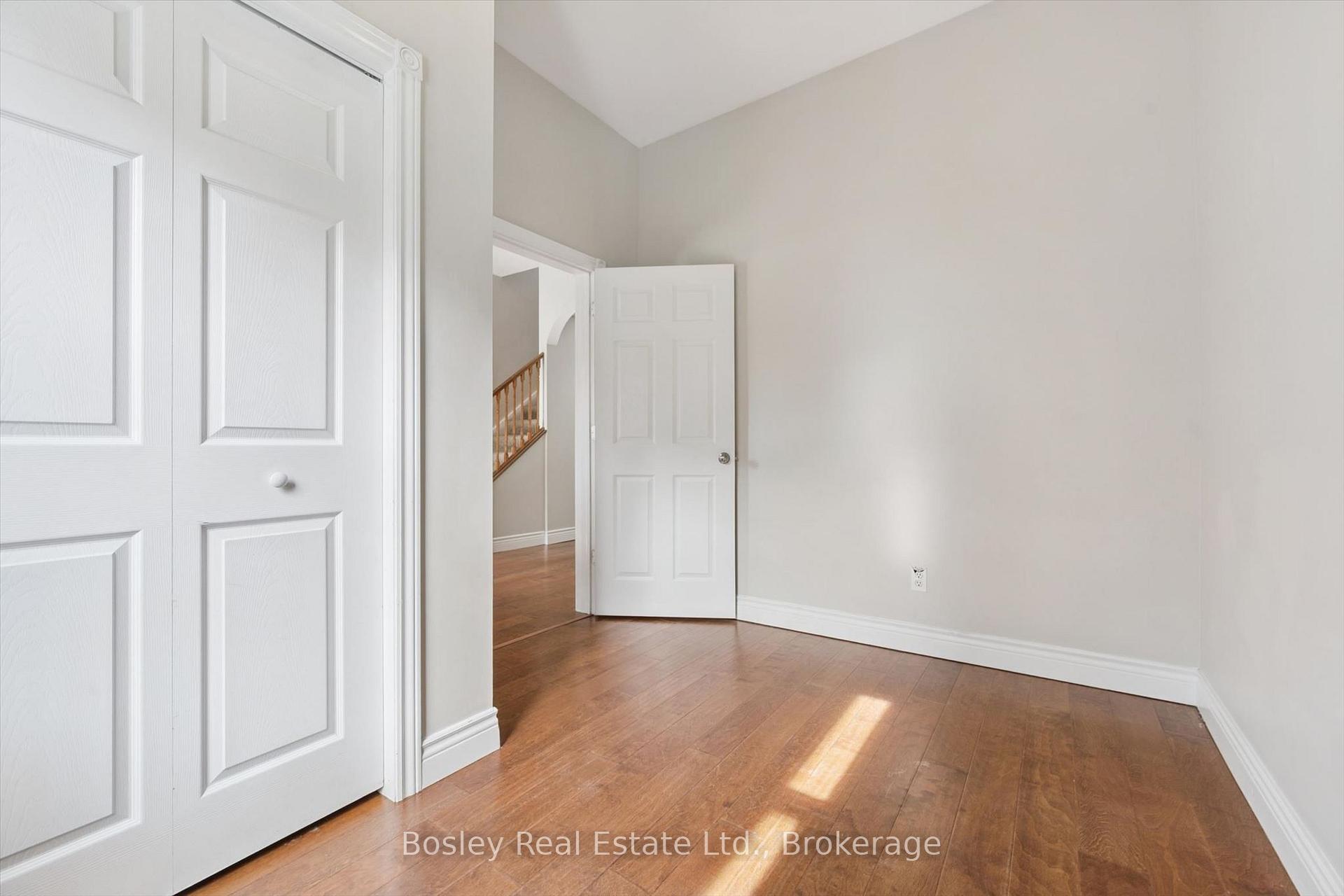 Photo 27 of 86 Alice Street, Guelph, St. Patrick's Ward — HOMEH
